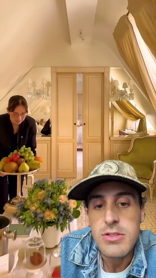 #greenscreen #greenscreenvideo The hotel in Paris where Picasso got married and Salvador Dali lived. This is the Hotel Le Meurice #paris #parishotels #luxurytravel #luxuryhotel #luxurytravel #hotelreview  thumbnail