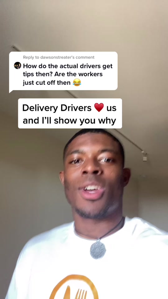 Reply to @dawsonstreater We believe drivers should get tipped more! That’s one of the reasons we don’t charge extra fees 😁 #fooddelivery thumbnail